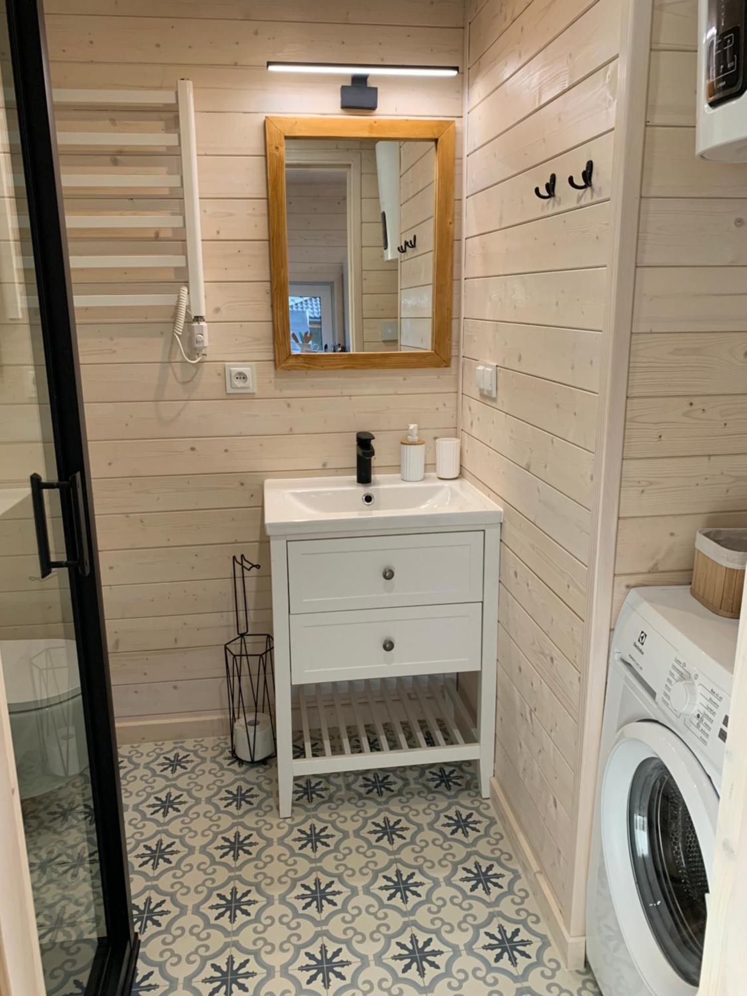 Domek Arkasasino Z Jacuzzi Екстериор снимка